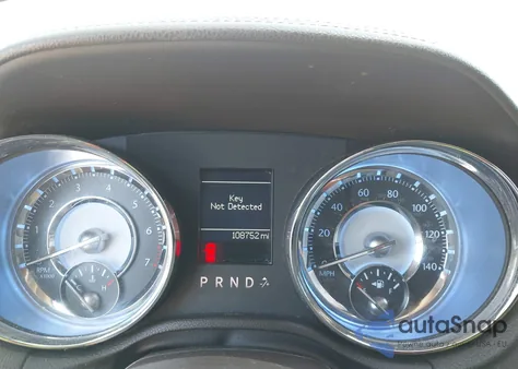 2011 Chrysler 300 Limited z USA, uszkodzony, nr VIN 2C3CA5CG5BH537238